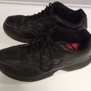 Skechers oil and slip resistant shoes, size 13, all black.